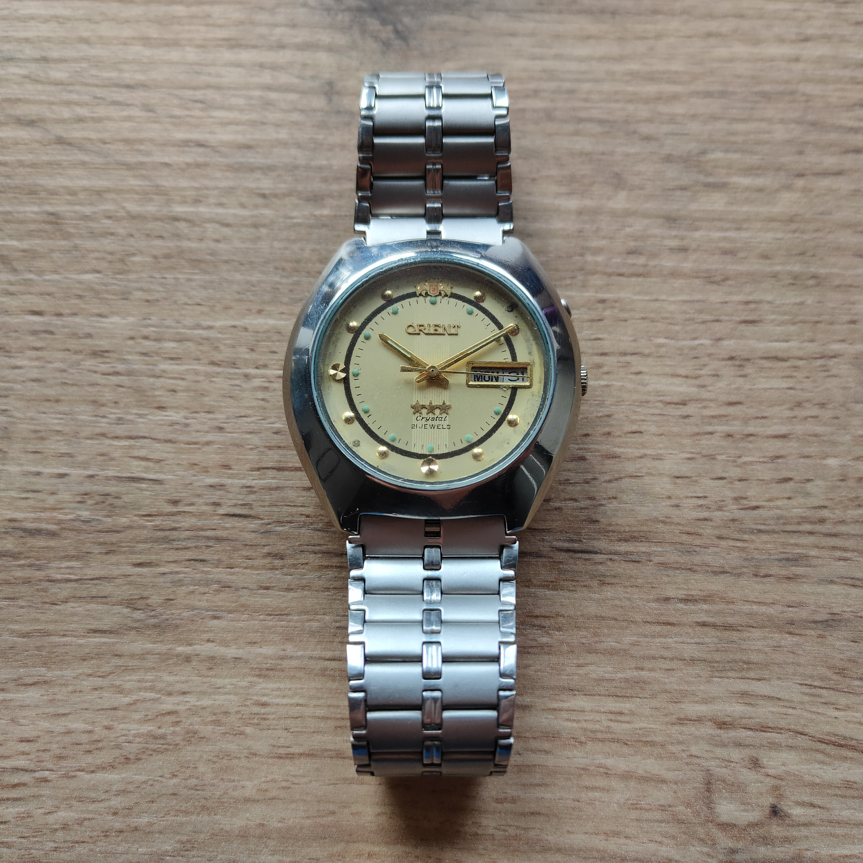 Orient Automatic watch, Vintage Japan watch, day and date