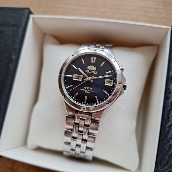 ヴィンテージ オリエント 自動巻き腕時計：ブルー文字盤、デイデイト