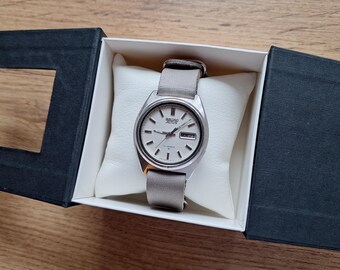 Rare SEIKO 5 Actus Ref. 7009-8330, Vintage Classic Japan Watch