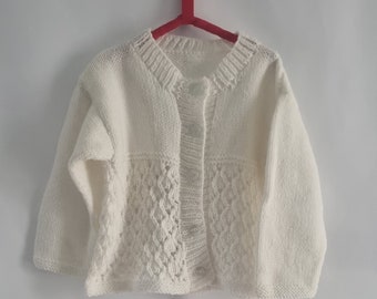 Hand knitted baby girl cardigan, white cardigan,  6-12 months, newborn baby, baby gift, vintage, retro, knitted baby girl cardigan
