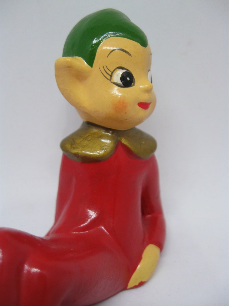 SANTA/'S CHRISTMAS Workshop ELF Red Green Pixie 4 Figurine Plaster Paper Mache Sitting Vintage 1950s Mid Century Holiday Decoration 1735