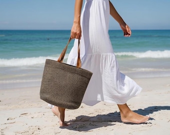 PAU Hand Bag with Leather Handles