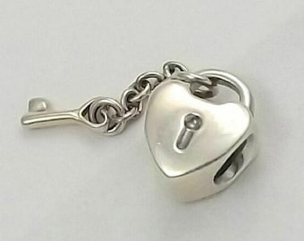 Pandora, Snake Chain Bracelet Charms, Beads, Dangles / Sterling Silver HEART LOCK and KEY / New / s925 Sterling Silver