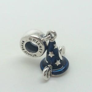 Pandora, Bracelet Charms, Beads, Clips / New / s925 Sterling Silver Disney Park Mickey's Sorcerer's Wizard Hat / Threaded / Stamped