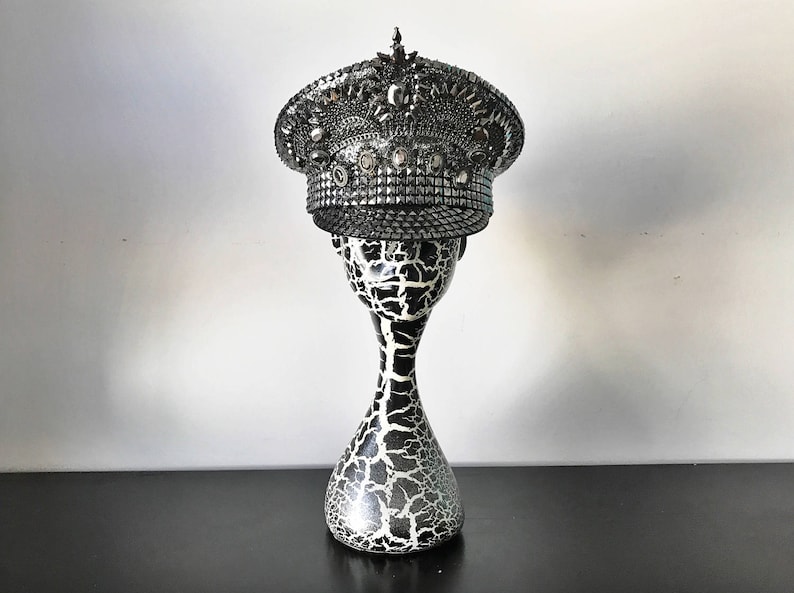 FRI FRAKT! Militärhatt "Crowning Glory" i gunmetal. Burning Man-hatt. Kaptenshatt. bild 5