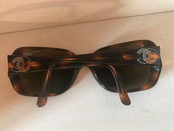 CHANEL Sunglasses; brown REF 5101; Vintage 80s. - image 3