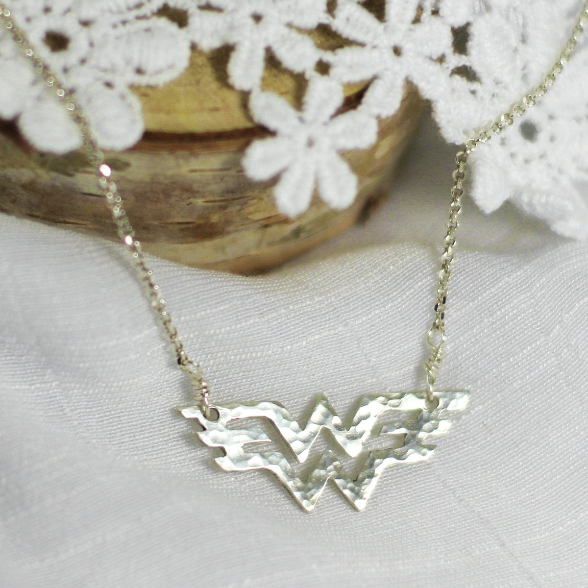 Crystal Necklace Ww84 Jewelry DC Comics Wonder Woman 1984 Necklace