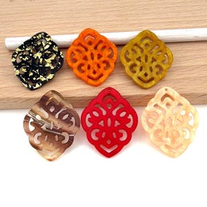 1 Hars Rhombus hanger barok 42x32mm voor DIY oorbellen sieraden (kies kleur) Boheemse stijl