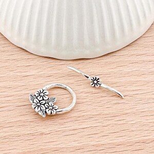 Toggle, Fancy Flower Oval 26x24mm Toggle, Fancy Flower Oval 26x24mm