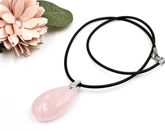 Pendentif ovale en quartz rose avec pendentif en pierre précieuse fermoir en acier inoxydable, collier pendentif rose clair idée cadeau de Noël