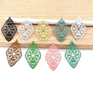 2 filigrane Charms-Anhänger 43 x 24 mm, Loch 2 mm, DIY-Ohrringe (Farbe wählen)