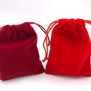 Velvet Red Christmas Gift Bag - Reusable Holiday pouch, Eco-friendly gift wrapping, Party favor Bag