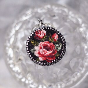 Red Rose Bouquet Embroidered Pendant/ Sterling silver