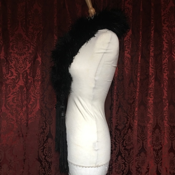 Antique feather Boa, Maribou /ostrich feather wit