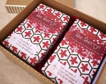 Berry Scented Soap, Vegan Soap, Raspberry & Orange Soap, Moroccan Red Clay Soap, Berry Soap, Holiday Soap, Christmas Soap, Raspberry Soap