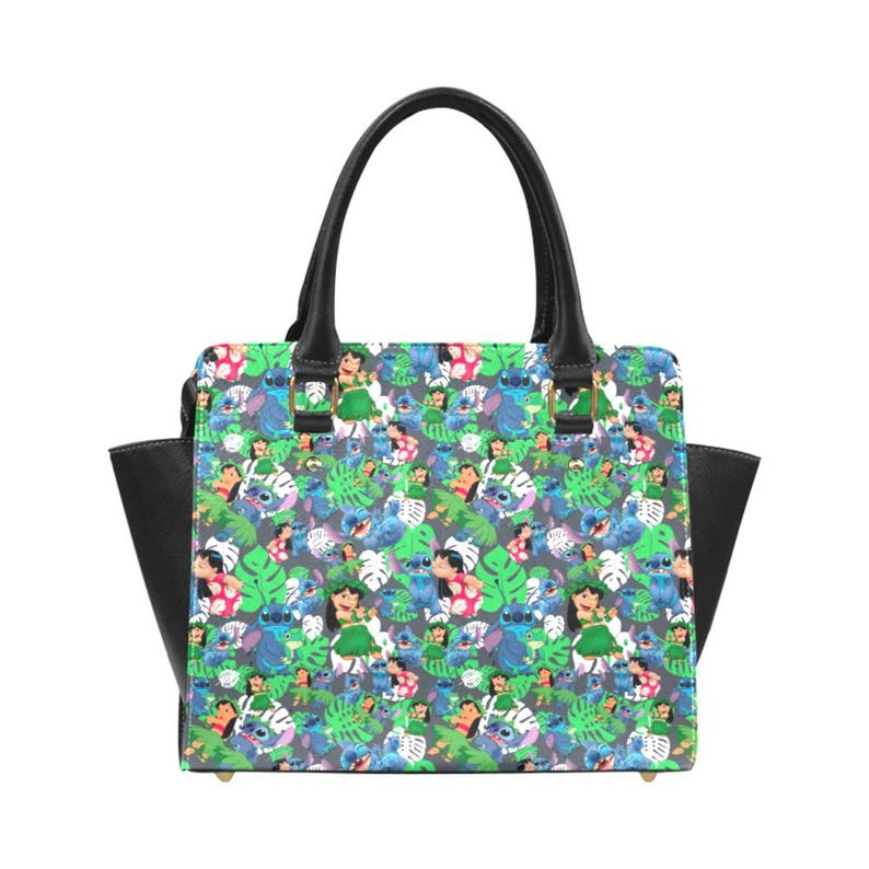 K&ouml;nnte beinhalten: Ein Set aus drei Keramikbechern mit gesprenkelter, matter Oberfl&auml;che. Die Becher sind in den Farbt&ouml;nen Creme, Hellgrau und Dunkelgrau gehalten. Jeder Becher hat ein schlichtes, minimalistisches Design und einen abgerundeten Henkel.