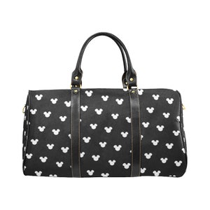 Gucci mickey mouse duffle bag hotsell