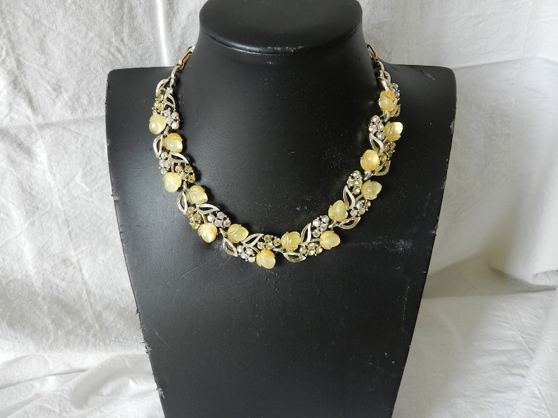 1980/'s. Fabulous necklace signed LISNER