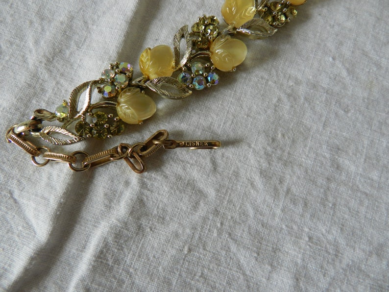 1980/'s. Fabulous necklace signed LISNER