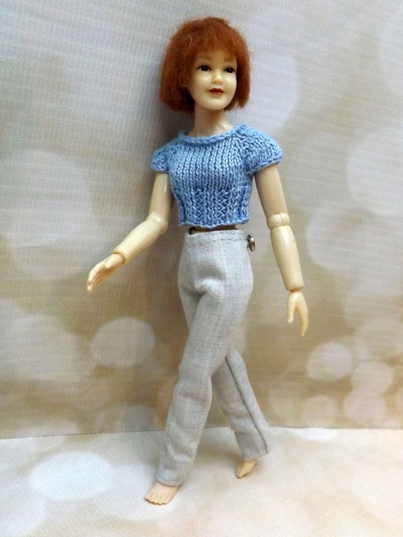 Knitted cardigan for dolls 112 Clothes for dolls 5,5 Knitted cardigan for dolls 112 Heidi Ott Lady