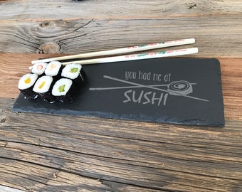 Servierplatte mit ""Sushi-Motiv"" personalisierbar / Platte aus Schiefer mit Bild und Wunschtext graviert / inkl." Versand!!!