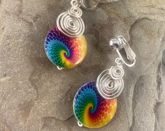 Tie Dye Mother of Pearl Clip On Earrings for Women, Handmade Wire Wrapped Colorful Earrings,  Hypo-Allergenic Clip Earrings, Rainbow Colored