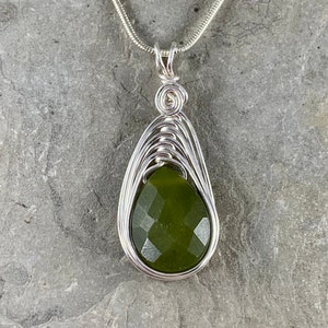 Green Jade Necklace for Women, Faceted Jade Pendant Gift for Her, Dainty Teardrop Gemstone Drop, Green Jade Jewelry image 2