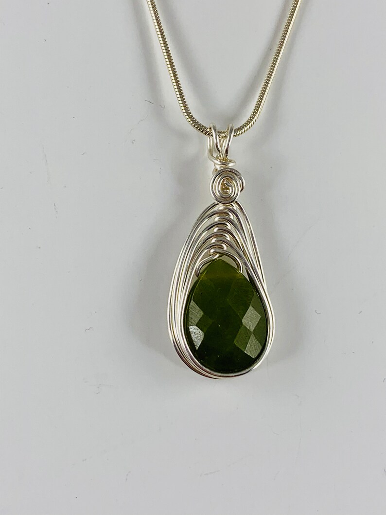 Green Jade Necklace for Women, Faceted Jade Pendant Gift for Her, Dainty Teardrop Gemstone Drop, Green Jade Jewelry image 5