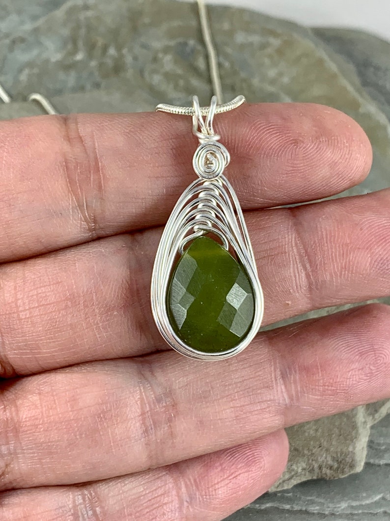 Green Jade Necklace for Women, Faceted Jade Pendant Gift for Her, Dainty Teardrop Gemstone Drop, Green Jade Jewelry image 3