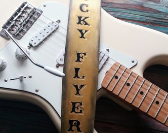 Correa de guitarra de cuero personalizable, con reverso de gamuza, fabricada en el Reino Unido