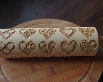 engraved rolling pin with hearts5