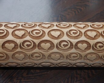 Laser engraved rolling pin with hearts2