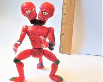 shackles for vintage MOTU figures