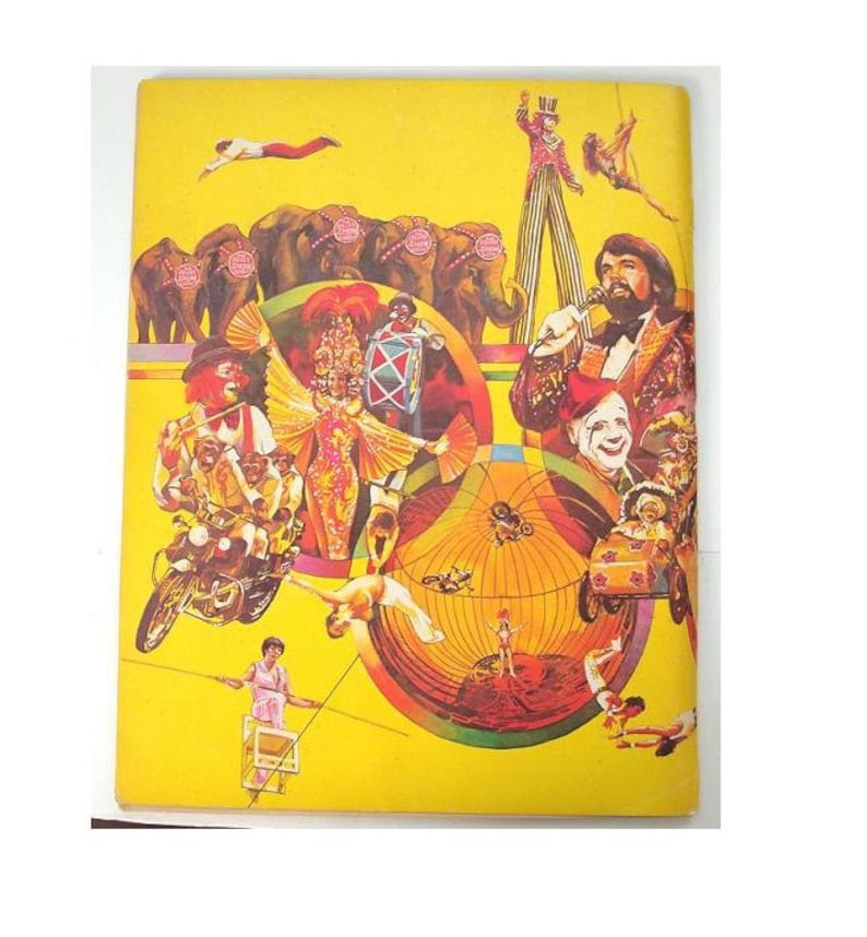 1970s Ringling Bros /& Barnum Bailey Circus 1979 program and about 70 page Carnival magazine with a poster inset of GG Williams and a leopard