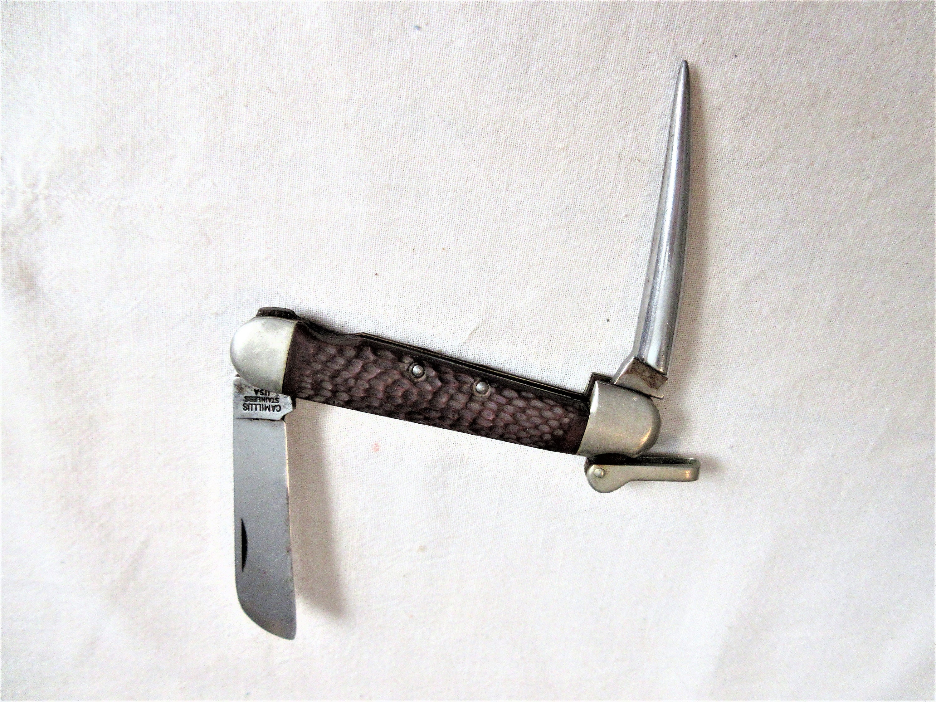 Camillus Sailor's Knife Marked Camillus Stainless USA. Has a
