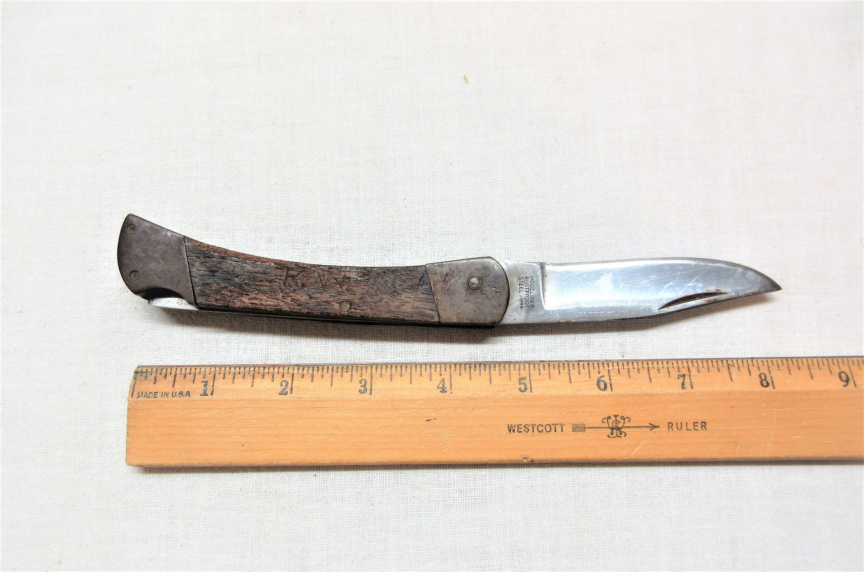 Vintage Large Folding Single Blade Knife. Lockback Knife Vintage Large Folding Single Blade Knife. Lockback Knife
