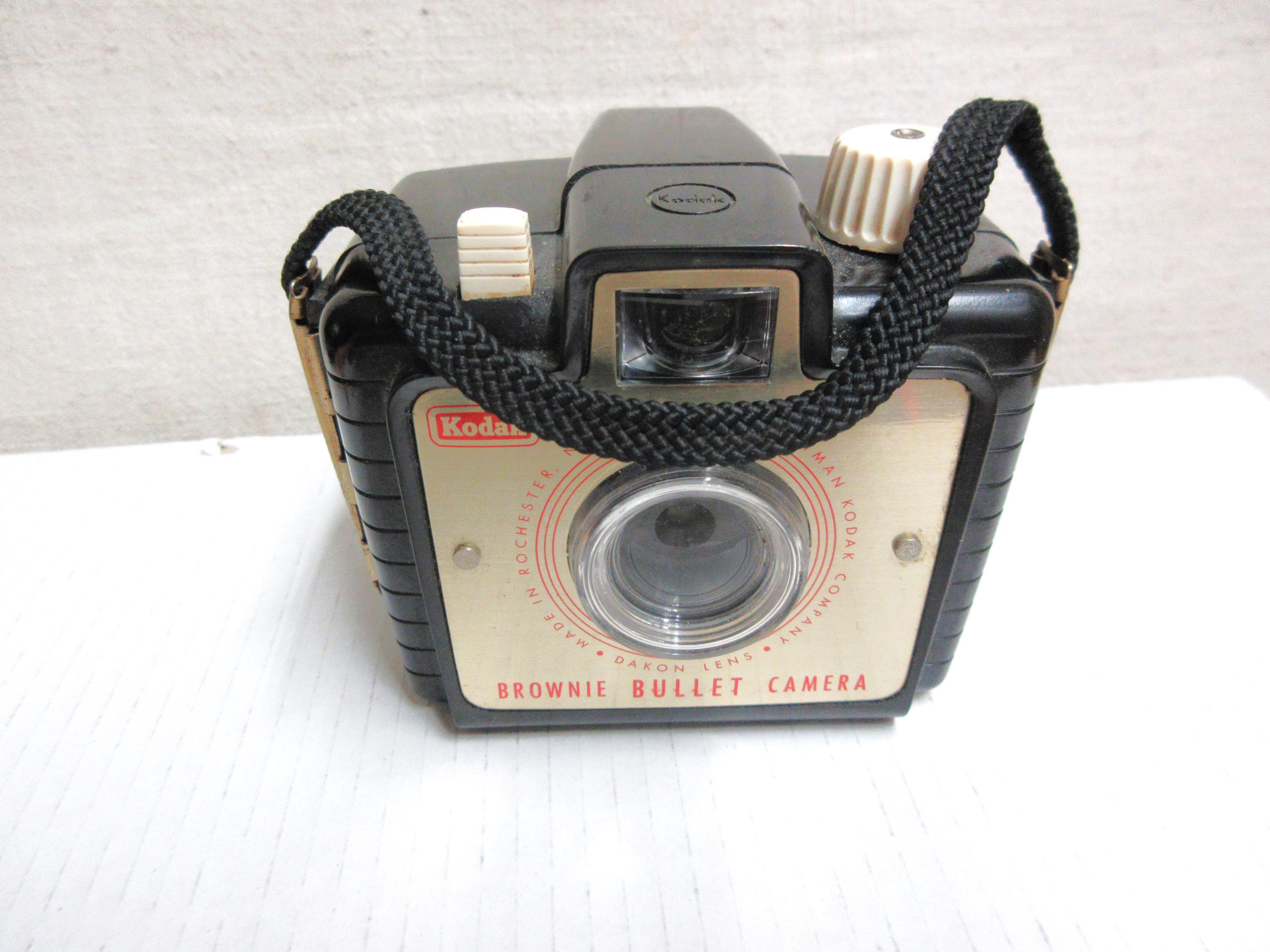 Vintage Rouleaux KODAK BULLET CAMERA EASTMAN KODAK CO. MADE IN U.S.A
