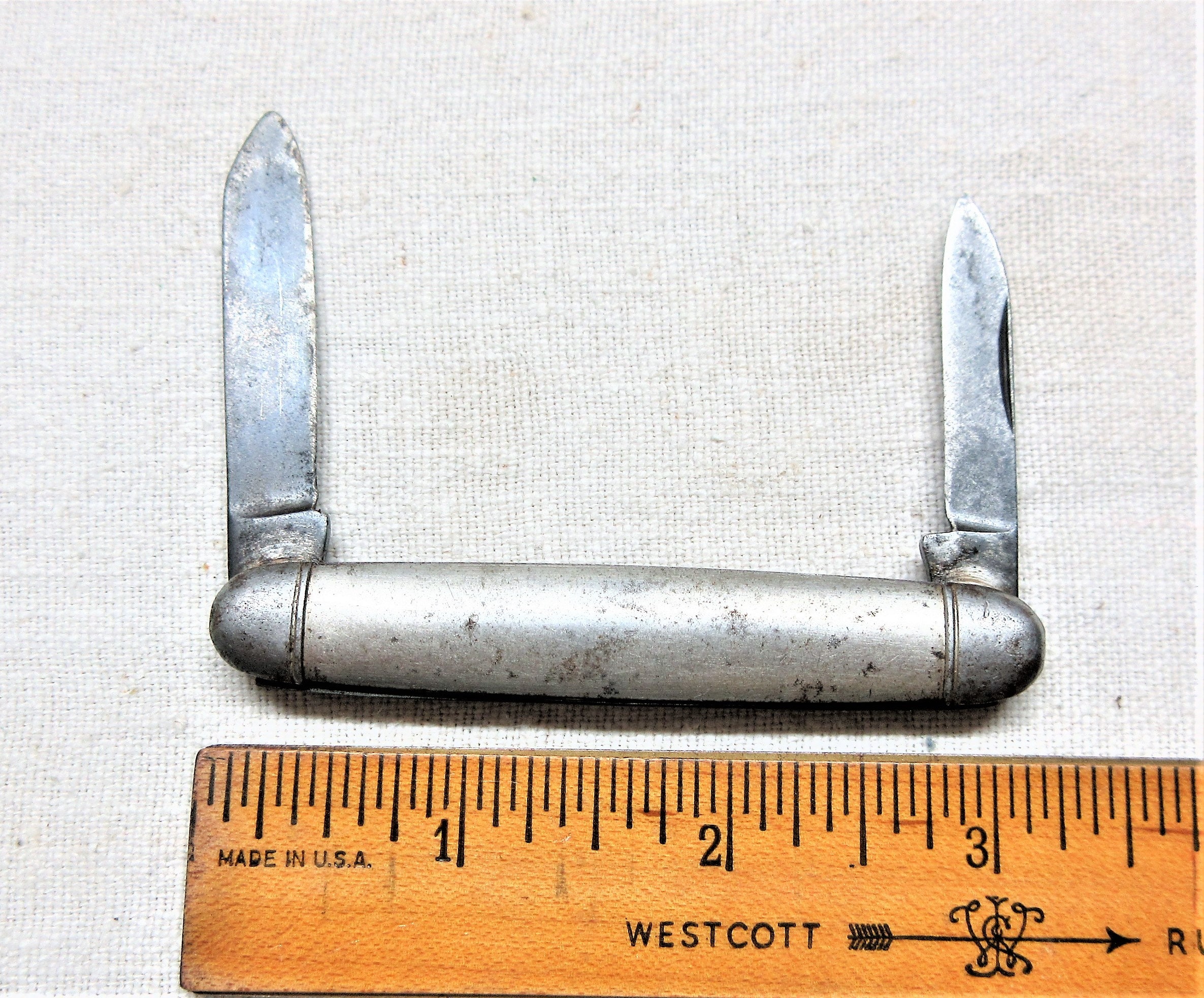Vintage Pocket Knife Marked Hammer Brand. Two Blade Folding Pen Knife.  Folded Length 3. Good Working Order With Some Surface Rust -  Denmark