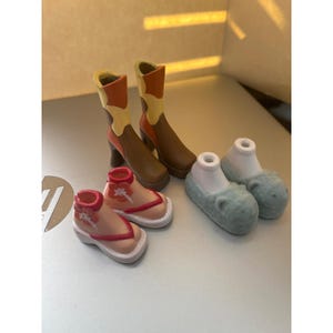 Bratz Doll Shoes Lot Cowboy Boots Pink Platform Sandals Fuzzy Slipper Shoes