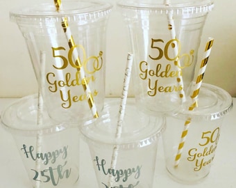 Anniversary Plastic Cups with Lids and Straws