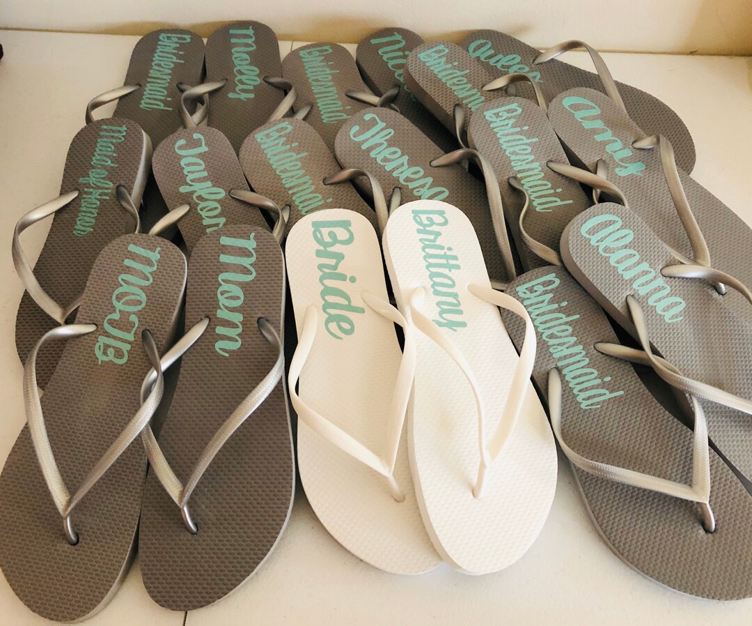Bridesmaid Flip Flops, Personalized Gray Wedding Flip Flops, Bridesmaid