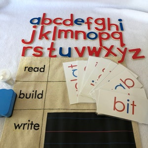Read/Build/Write  Montessori Sorting Mat  - Language Reading and Writing.
