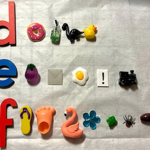 Set B  - no mat - 78 small objects - Montessori work