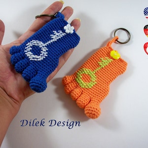 Crochet keychain, CROCHET PATTERN , Keychain Pattern ,Amigurumi keychain, Crochet keyring, Foot keychain, Handmade keychain , Keyring