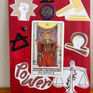 Die Gerechtigkeit Tarot 150x200 Leinwand in Mischtechnik