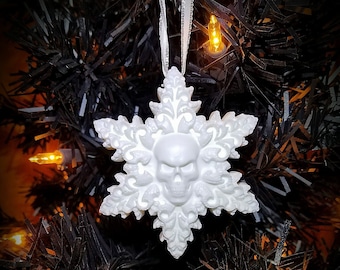 Skullflake Ornament, Handmade Ornament, Christmas Ornament, Christmas Tree, Gothic, Skeleton, Horror, Creepy, Scary