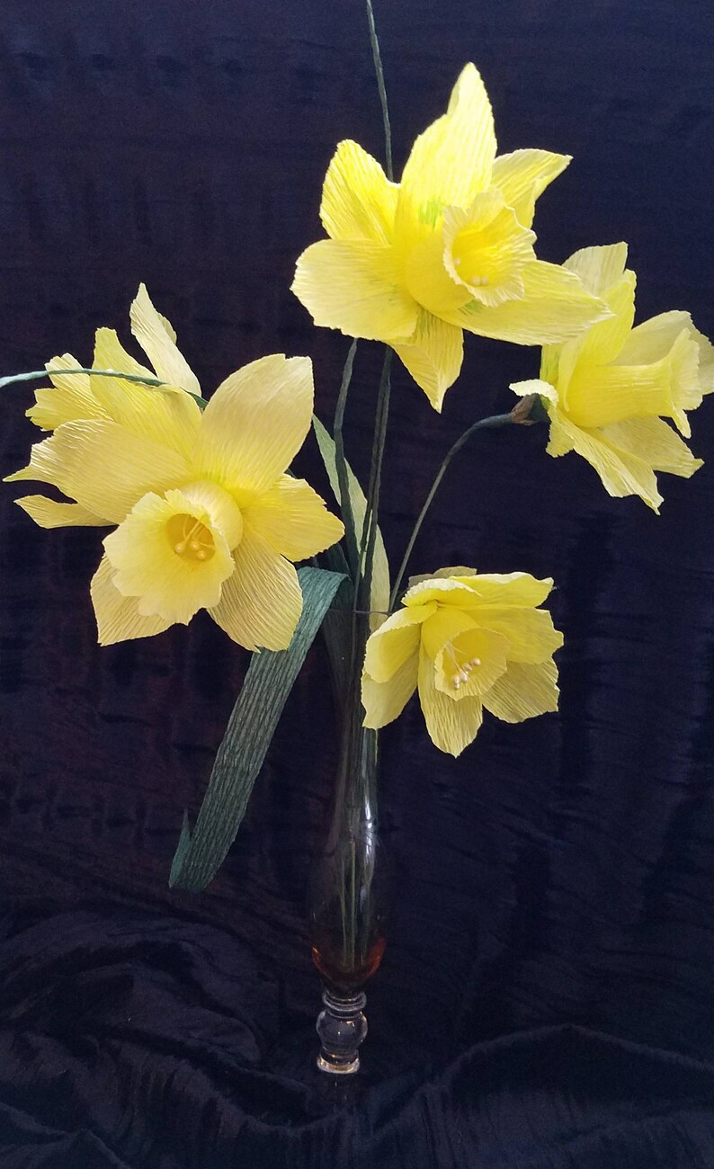 Crepe Paper Narcissus/Handmade Spring Flower Decor/Allergy Etsy