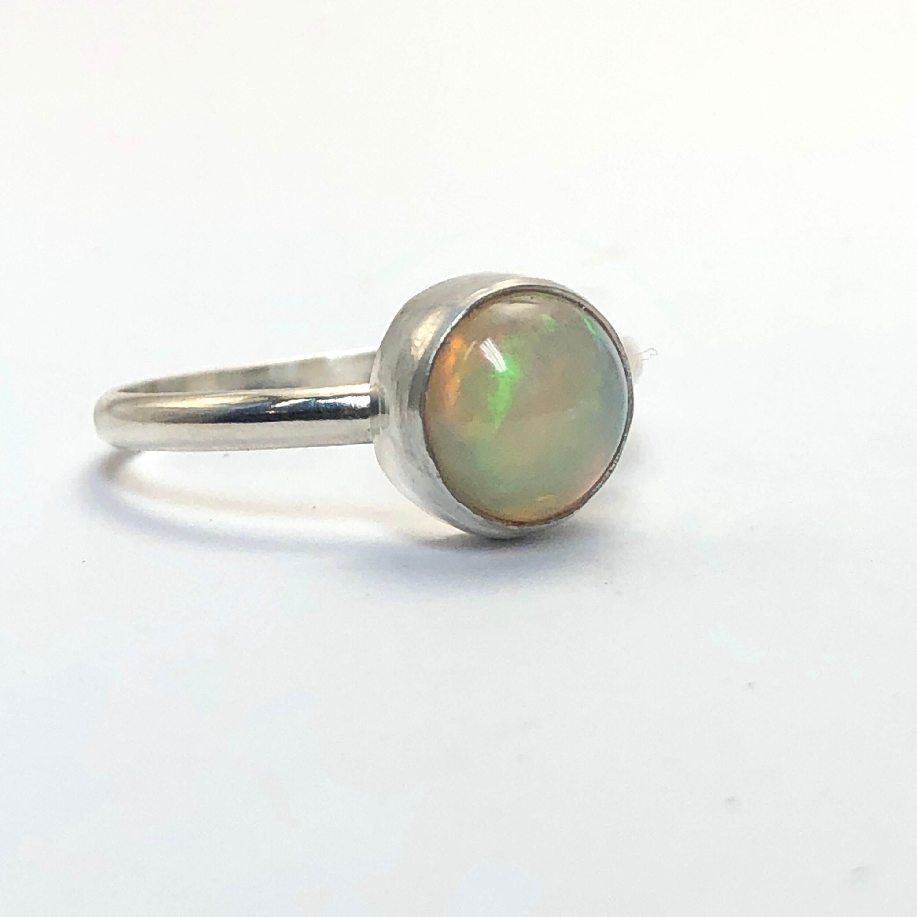 LISTO PARA ENVIAR anillo de ópalo Welo etíope tamaño 8.25 | Etsy