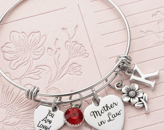 Mother in Law Charm Bracelet, Personalized Stepmom Gift, Custom Bangle