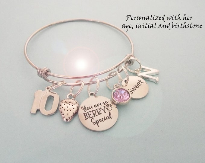 Birthday Gift for Girl, Handmade Gifts, Personalized Jewelry, Gift for Her, Birthday Party Ideas, Charm Bracelet